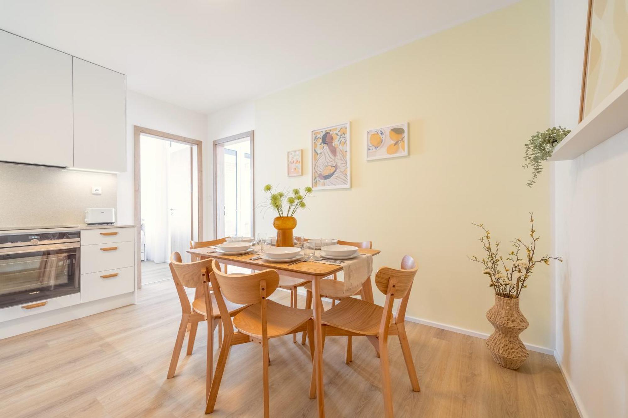 Ferienwohnung Bright 2Br - 4Th Floor, Balcony, Free Parking By Gravity Prag Exterior foto